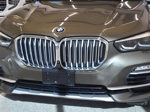 Used 2021 BMW X5 xDrive40i w/ Premium Package AWD/4WD image 14