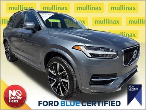 Used 2018 Volvo XC90 T6 Momentum w/ Convenience Package AWD/4WD image 1