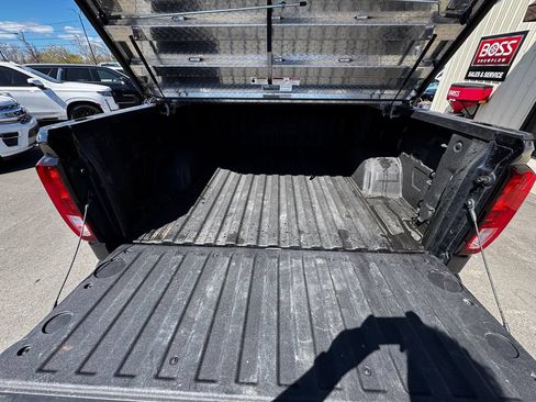 Used 2023 GMC Sierra 1500 Elevation w/ X31 Off-Road Package AWD/4WD image 39