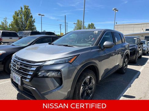 Certified 2025 Nissan Rogue SV AWD/4WD image 1