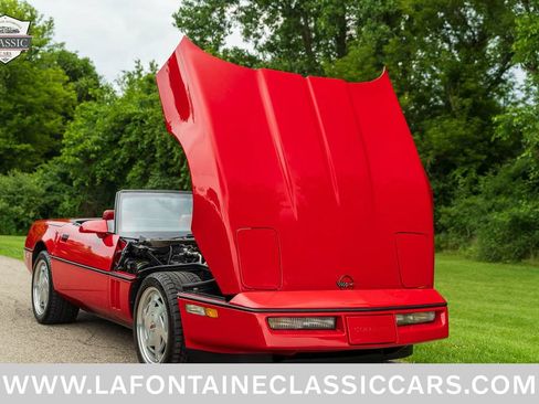 Used 1988 Chevrolet Corvette Convertible RWD image 51