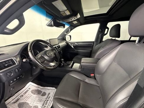 Used 2022 Lexus GX 460 Premium w/ Premium Plus Package AWD/4WD image 5
