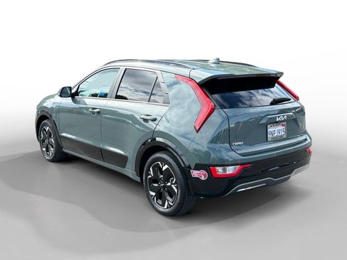 Used 2024 Kia Niro Wind FWD image 3