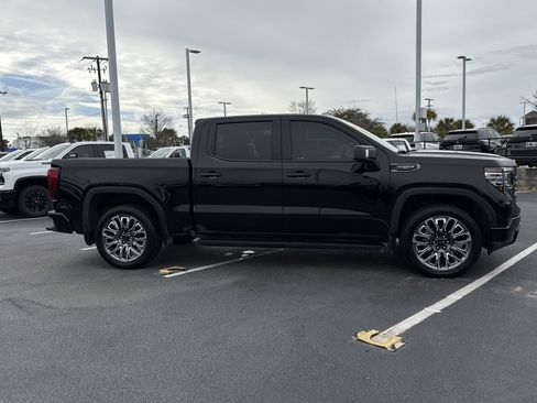 Used 2024 GMC Sierra 1500 Denali Ultimate image 11