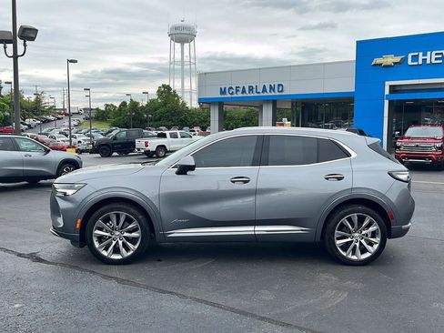 Used 2022 Buick Envision Avenir w/ Technology Package II FWD image 2