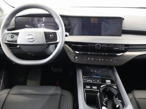 New 2026 Nissan Murano SV AWD/4WD image 13
