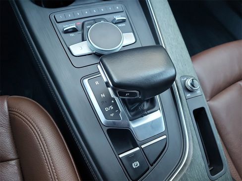 Used 2019 Audi A4 2.0T Premium Plus w/ Premium Plus Package image 31