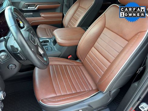 Used 2024 GMC Sierra 1500 Denali Ultimate AWD/4WD image 5
