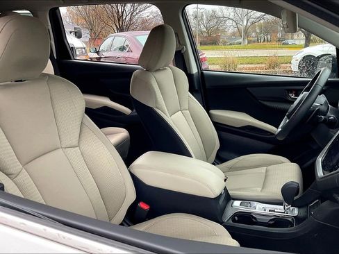 Certified 2024 Subaru Ascent Premium w/ Convenience Package image 7