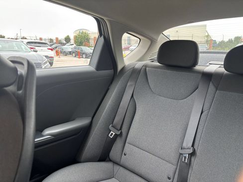 Used 2025 Kia K4 FWD image 34