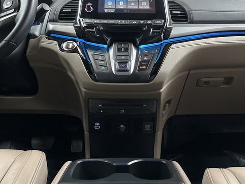 Used 2024 Honda Odyssey Touring image 23