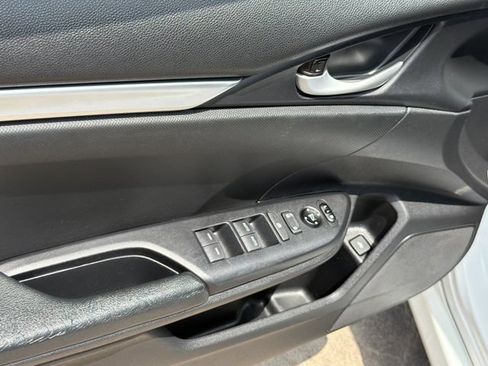 Used 2019 Honda Civic Sport image 13