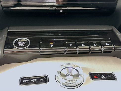 New 2025 Lincoln Navigator L Reserve image 19