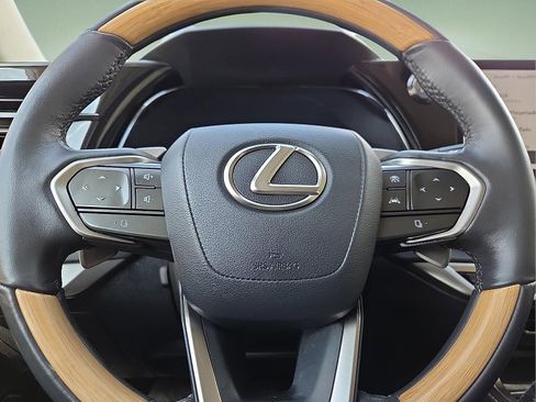 Used 2024 Lexus RX 350 FWD w/ Convenience Package image 24