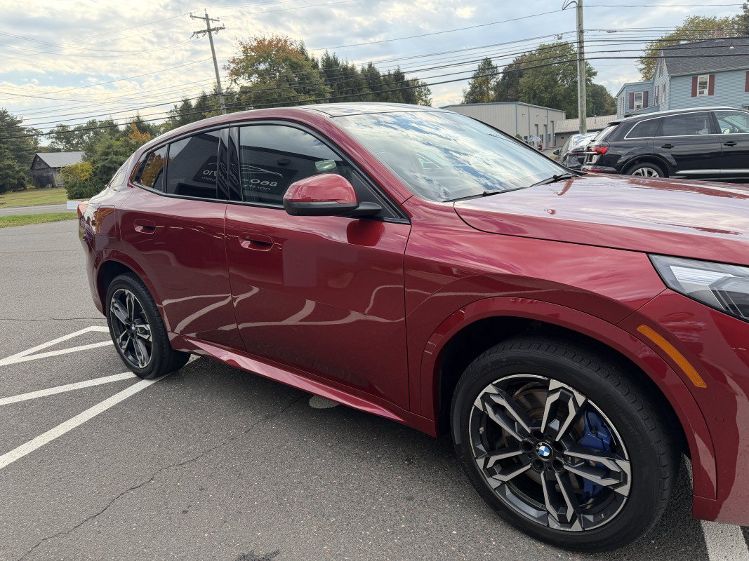 Used 2025 BMW X2 xDrive28i w/ Premium Package AWD/4WD image 5