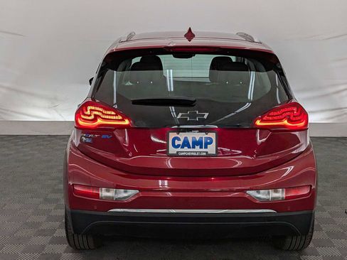 Used 2021 Chevrolet Bolt Premier w/ Infotainment Package image 5