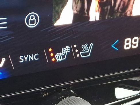 Used 2025 Chevrolet Blazer EV RS image 27