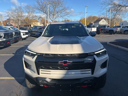 New 2026 Chevrolet Colorado ZR2 w/ Technology Package image 2