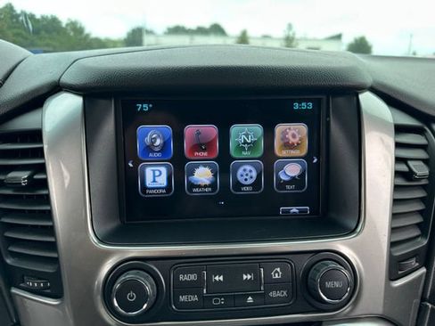 Used 2015 Chevrolet Tahoe LTZ RWD image 25