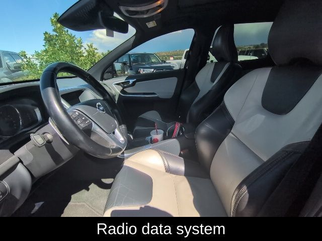 Used 2015 Volvo XC60 T6 Platinum AWD/4WD image 10