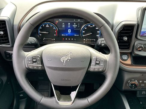 Used 2024 Ford Bronco Sport Outer Banks w/ Tech Package image 7