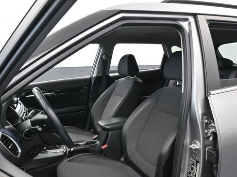 Used 2021 Kia Seltos S FWD image 10