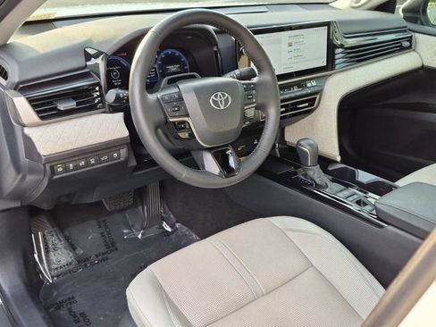 Certified 2025 Toyota Camry XLE w/ Premium Plus Package AWD/4WD image 4