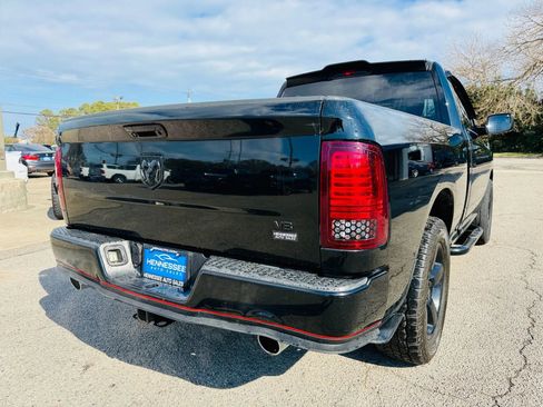 Used 2015 RAM 1500 Express w/ Black Ram 1500 Express Group RWD image 30