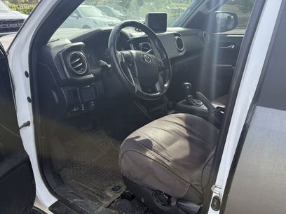 Used 2016 Toyota Tacoma TRD Off-Road w/ Premium & Technology Package