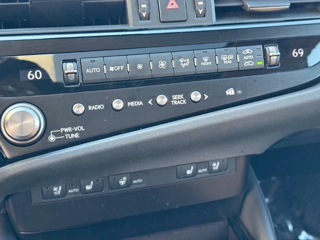 Used 2025 Lexus ES 350 w/ Premium Package FWD image 23
