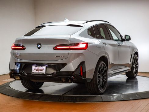 Used 2025 BMW X4 xDrive30i w/ Premium Package image 6