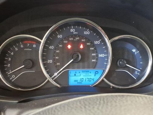 Used 2015 Toyota Corolla LE FWD image 11