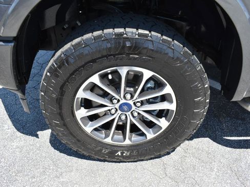 Used 2019 Ford F150 XLT w/ Equipment Group 301A Mid AWD/4WD image 10