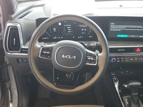 Certified 2025 Kia Sorento SX Prestige w/ Olive Brown Leather Package image 14