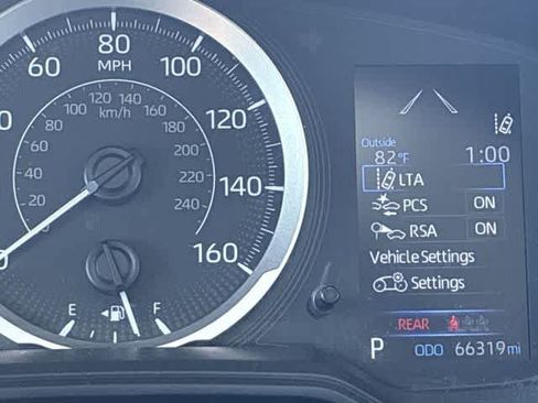 Used 2022 Toyota Corolla LE FWD image 34