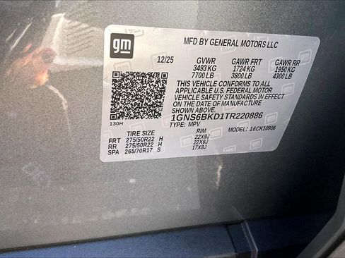 New 2026 Chevrolet Suburban LS w/ LPO, Dark Essentials Package image 13