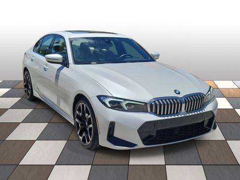 Used 2026 BMW 330i xDrive Sedan w/ M Sport Package AWD/4WD image 3