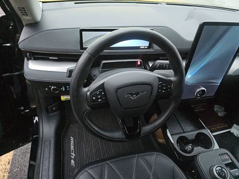 Used 2021 Ford Mustang Mach-E Select w/ Comfort/Technology Package image 15