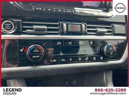 Used 2023 Nissan Pathfinder SL image 30