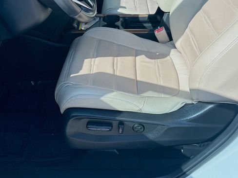 Certified 2022 Honda CR-V Touring image 19