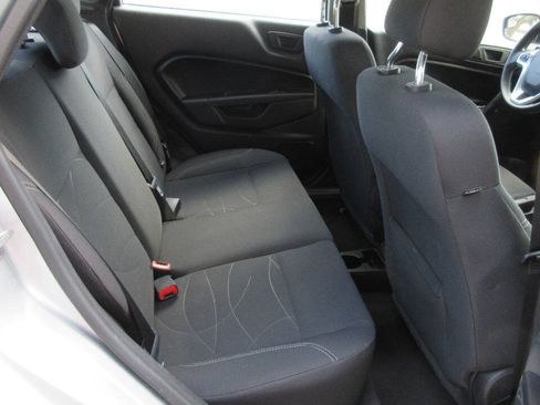 Used 2019 Ford Fiesta SE FWD image 17