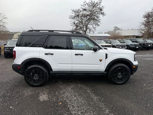 Used 2025 Ford Bronco Sport Badlands image 5