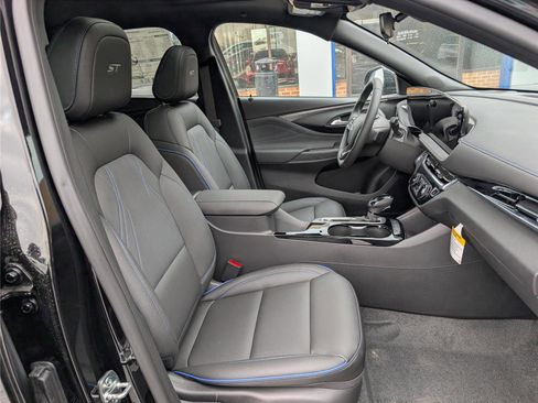 New 2026 Buick Envista Sport Touring w/ Advanced Safety Package image 7