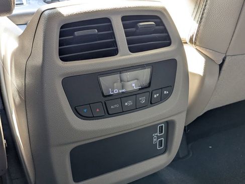 Used 2021 Honda Pilot EX-L image 17