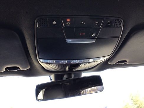 Used 2021 Mercedes-Benz GLC 300 GLC 300 image 13