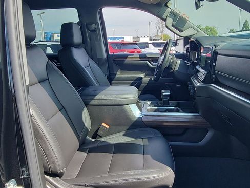 Used 2024 Chevrolet Silverado 1500 RST w/ Redline Edition AWD/4WD image 28