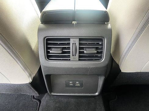 Certified 2023 Nissan Rogue SV AWD/4WD image 30