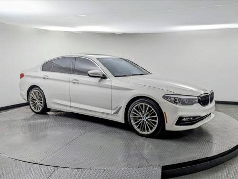 Used 2018 BMW 540i 540I w/ Premium Package image 9