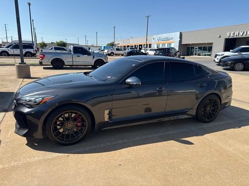 Used 2022 Kia Stinger GT2 w/ Red Interior Color Package RWD image 3