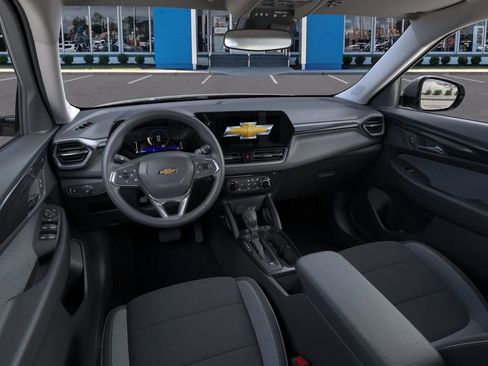 New 2026 Chevrolet TrailBlazer LT w/ LT Cold Weather Package image 15